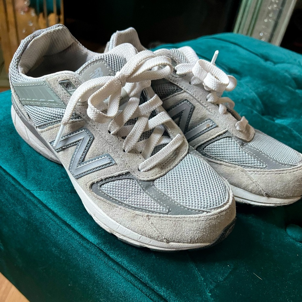 New Balance V5 900